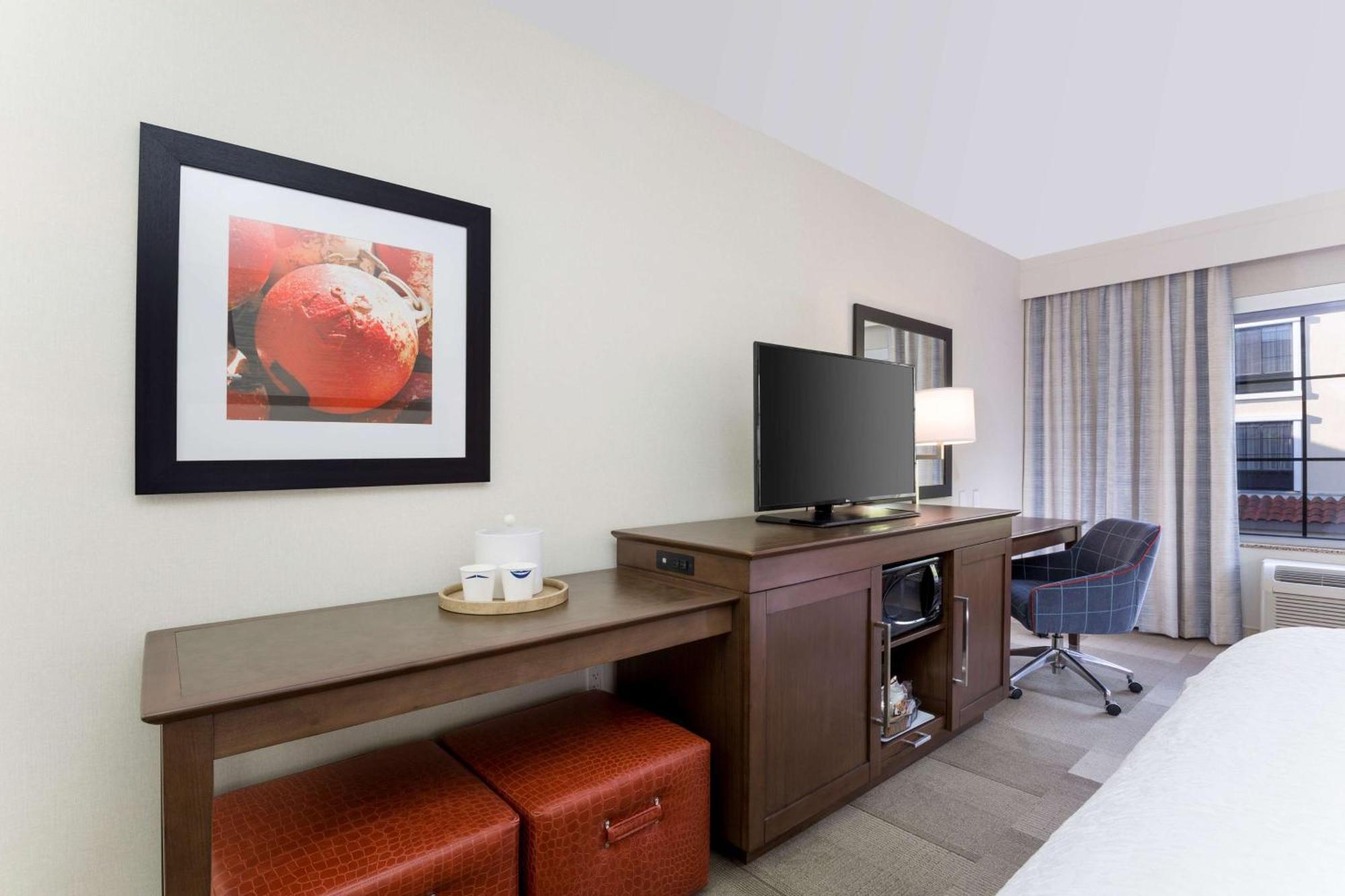 Hampton Inn Santa Barbara/Goleta Eksteriør billede