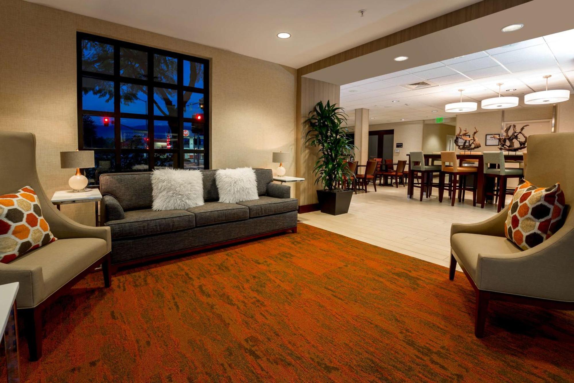 Hampton Inn Santa Barbara/Goleta Eksteriør billede