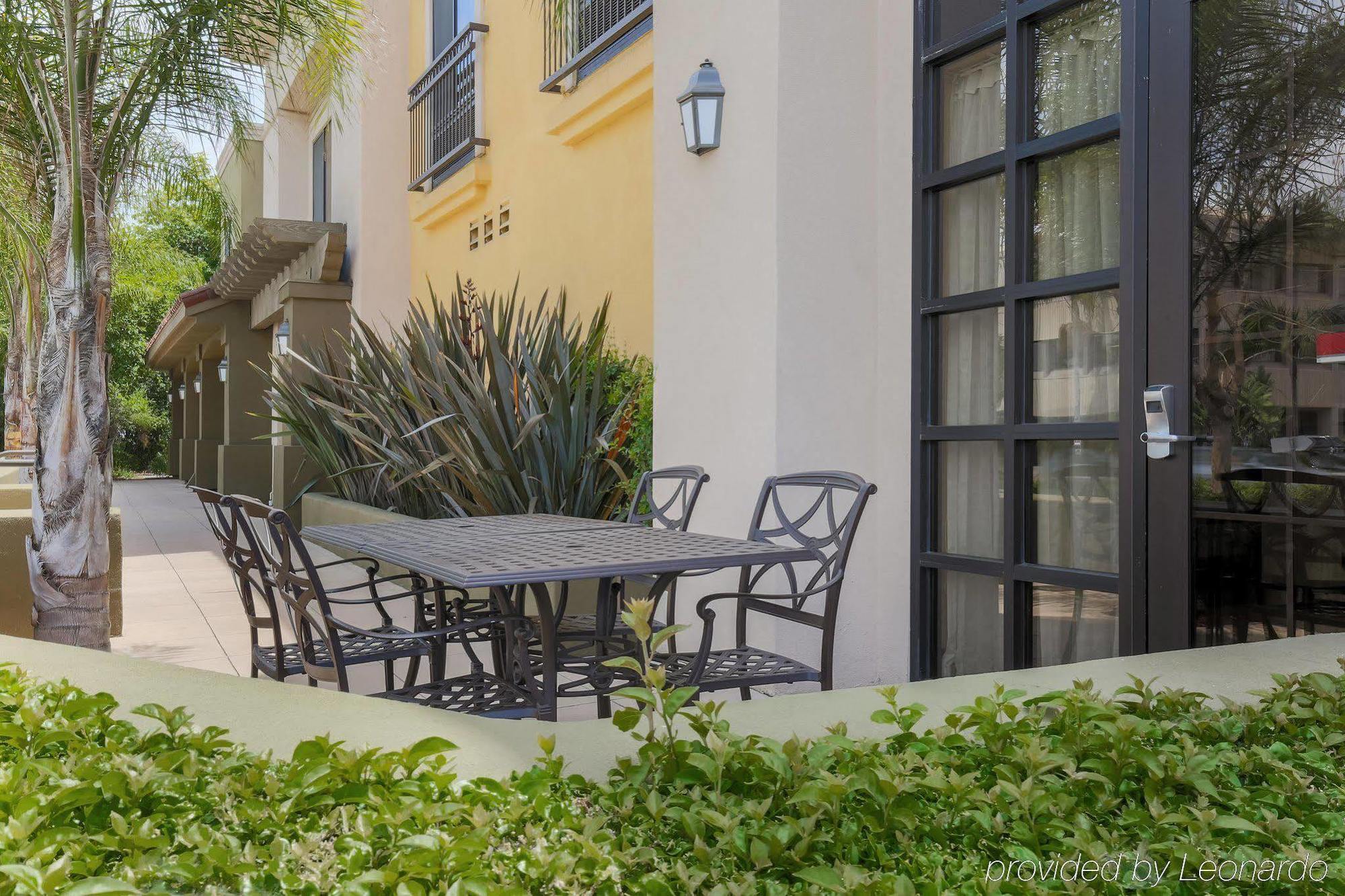 Hampton Inn Santa Barbara/Goleta Eksteriør billede